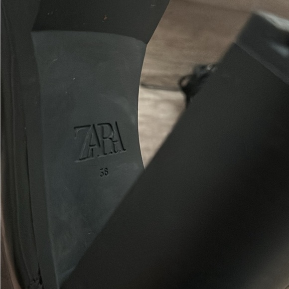 ZARA HELLED BLACK BOOTS - Picture 6 of 7